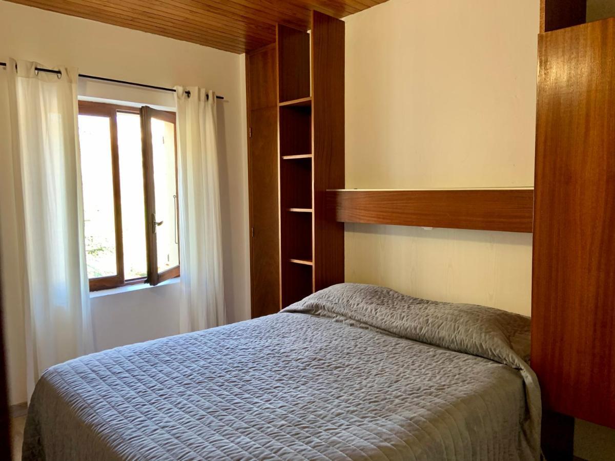 Le Pidanoux Hotel แซ็งต์-จูเลียง-ดู-แวร์ดง ภายนอก รูปภาพ